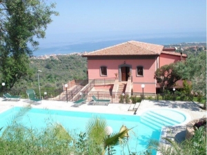 Farm holiday in Sicily | Farm holiday Messina | Farm holiday Sant'Agata di Militello